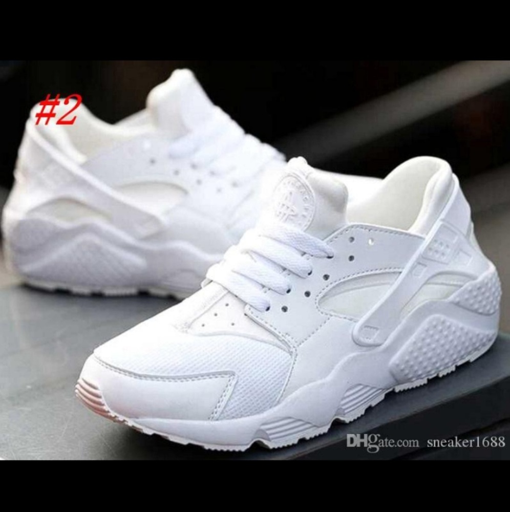Nike huarache (white)
